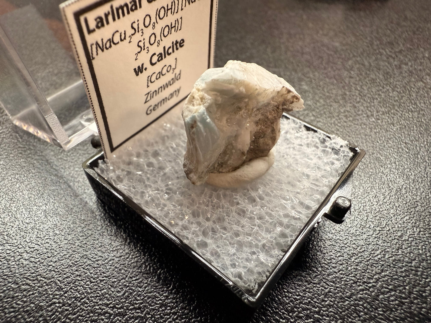 Larimar & Pectolite w. Calcite