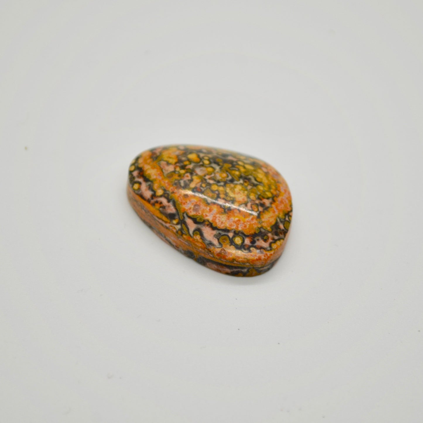 Leopard Skin Jasper Cabochon - 36.7 carats (22.6 mm x 30.5 mm)